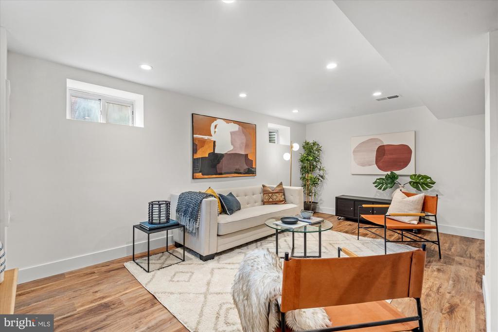 3107 CUMMINGS LANE