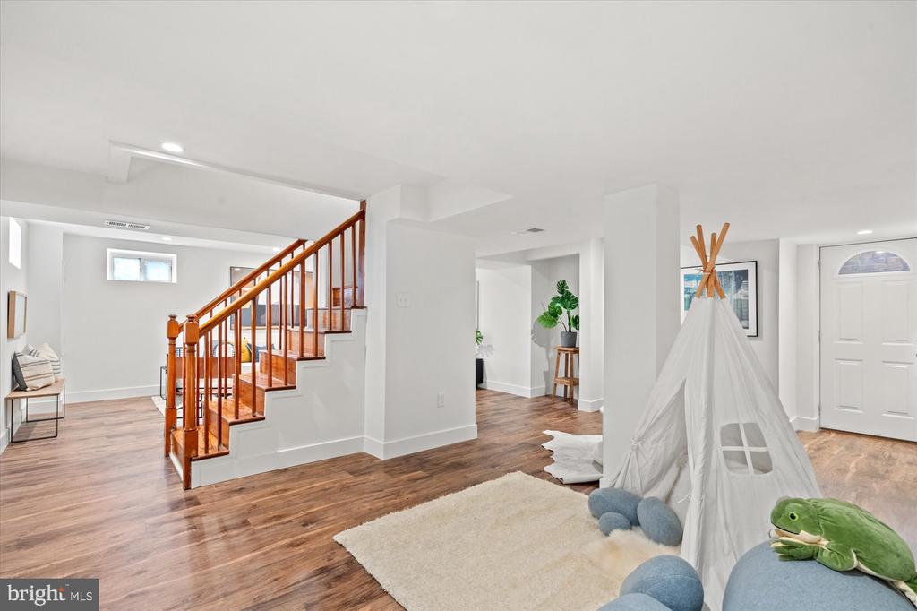 3107 CUMMINGS LANE