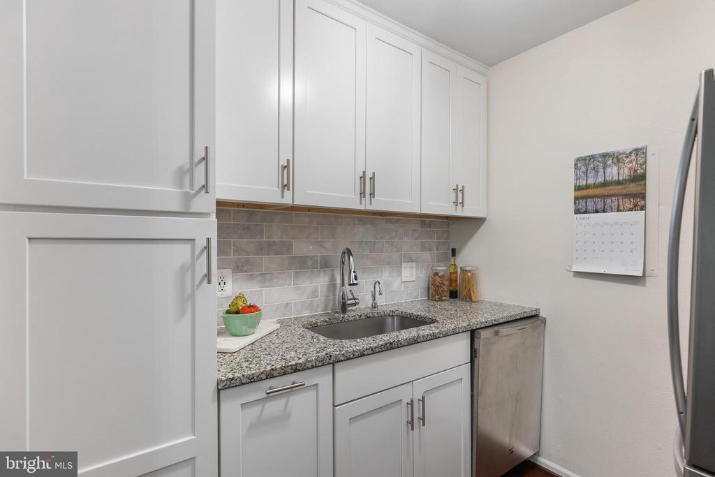 10701 HAMPTON MILL TERRACE 100