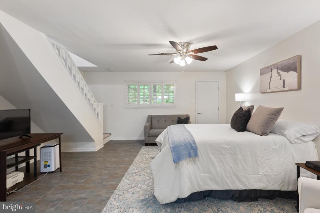 10701 HAMPTON MILL TERRACE 100