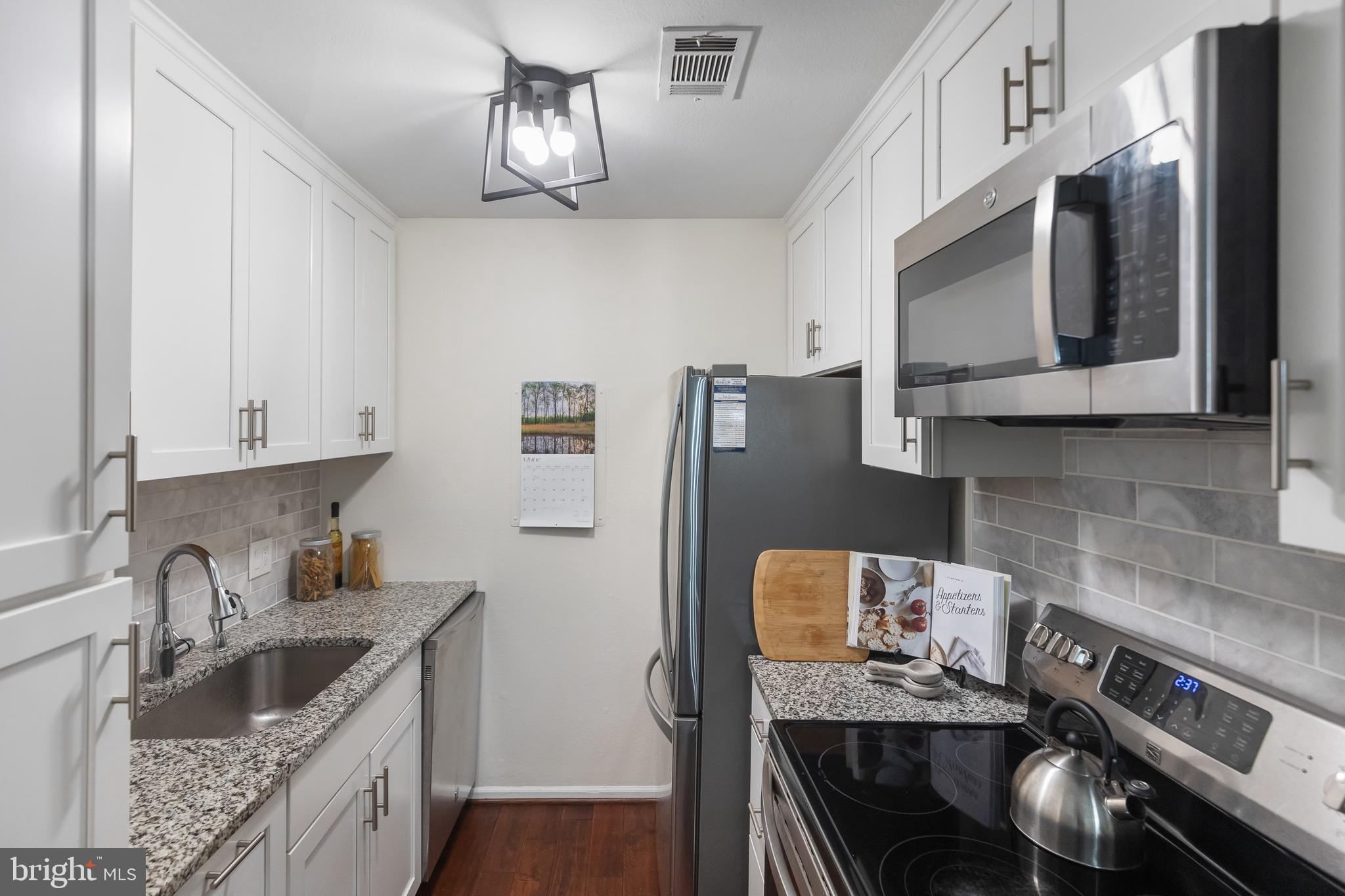 10701 HAMPTON MILL TERRACE 100