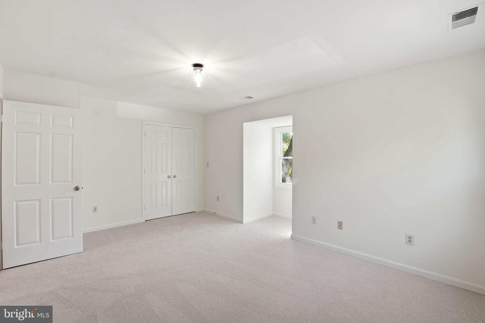 49 WELLESLEY CIRCLE