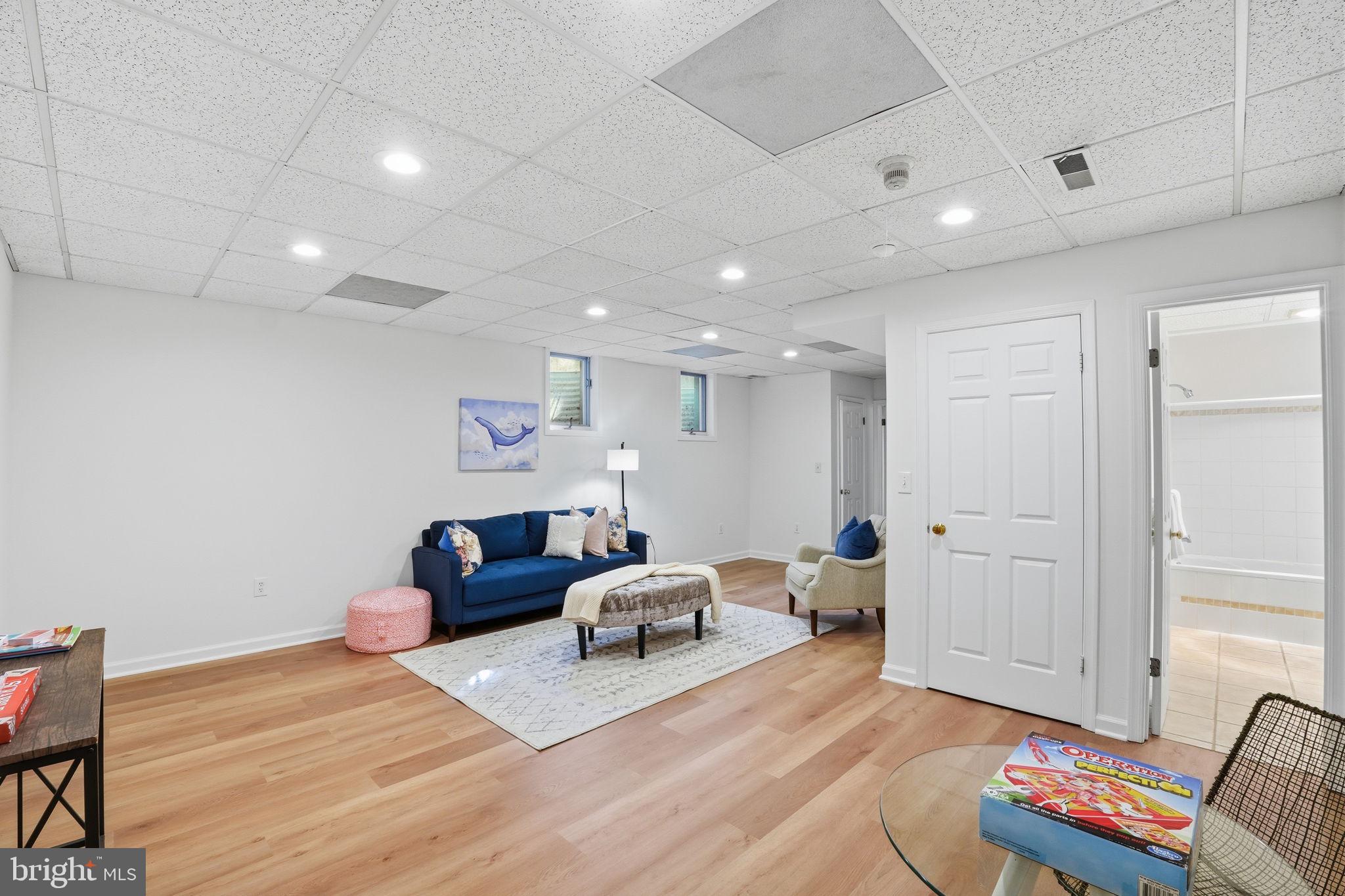 49 WELLESLEY CIRCLE