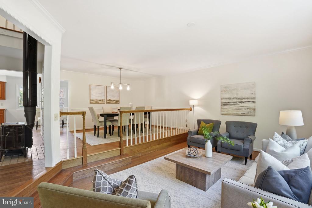 49 WELLESLEY CIRCLE