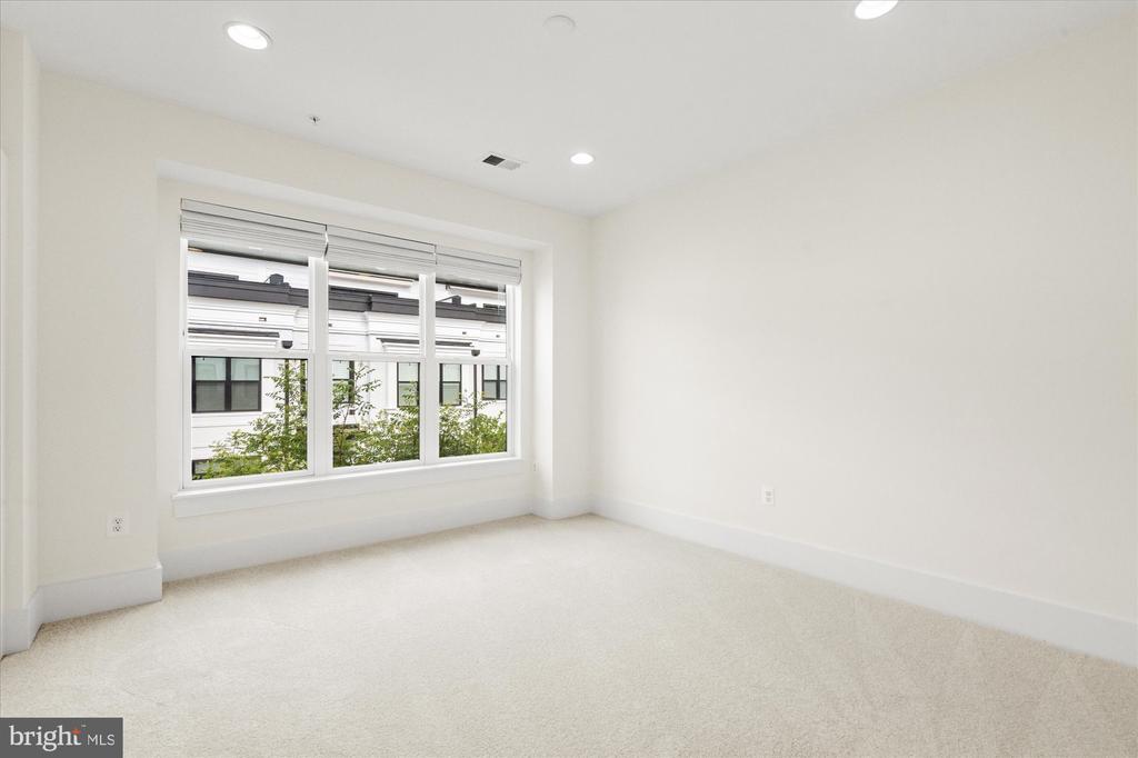 11324 EMERALD PARK ROAD