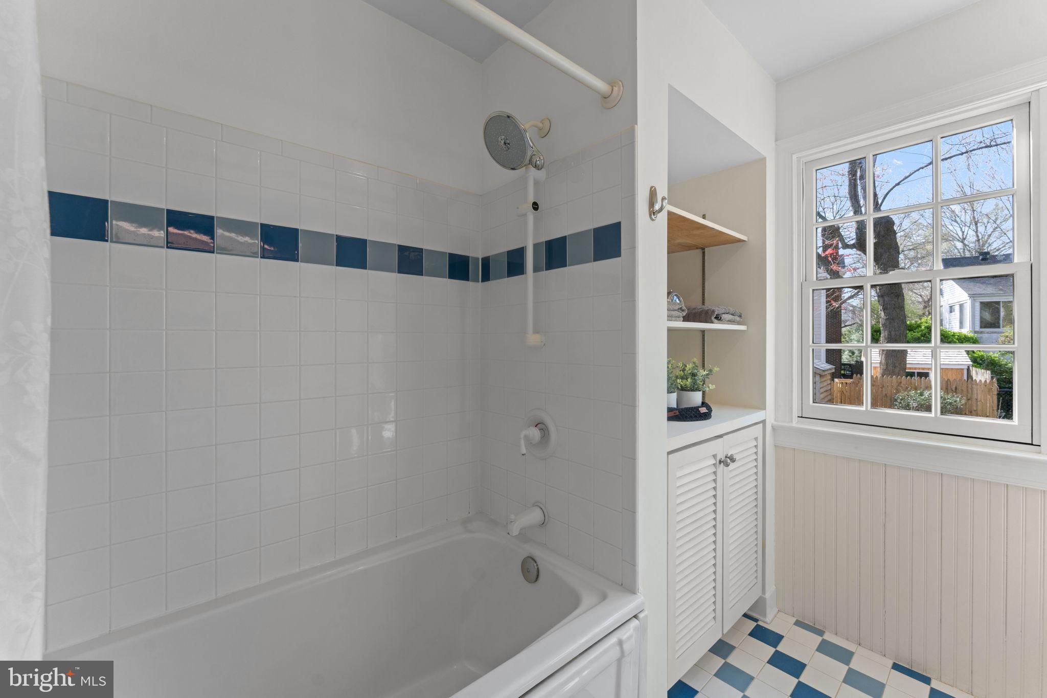 5123 BALTIMORE AVENUE