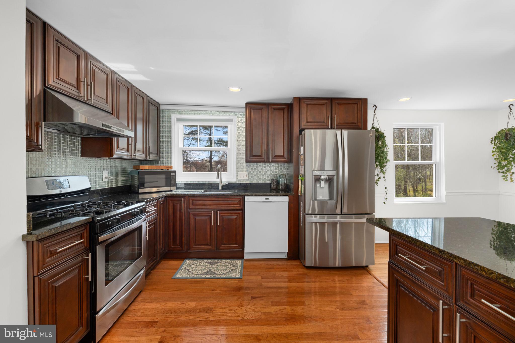 1421 COLESBERG STREET