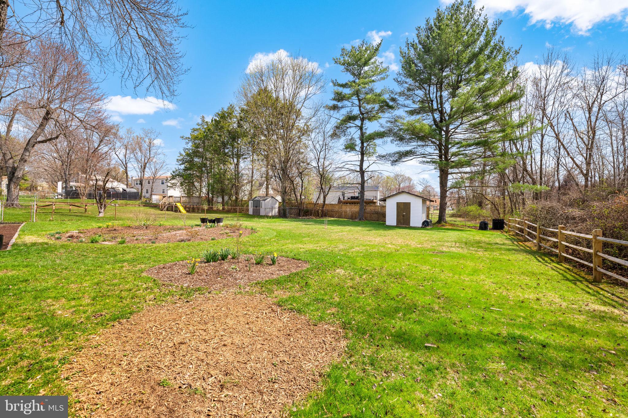 1421 COLESBERG STREET