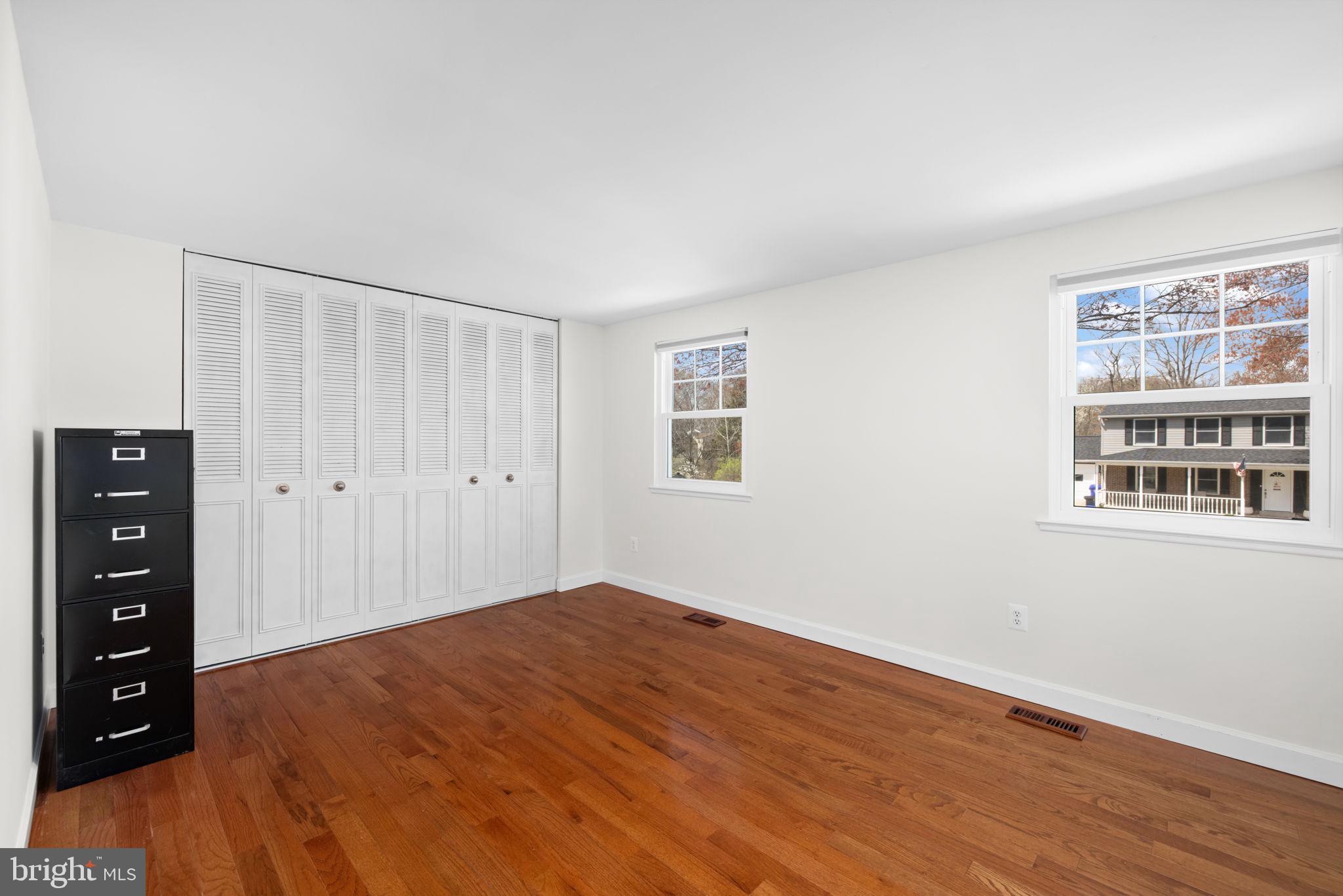 1421 COLESBERG STREET