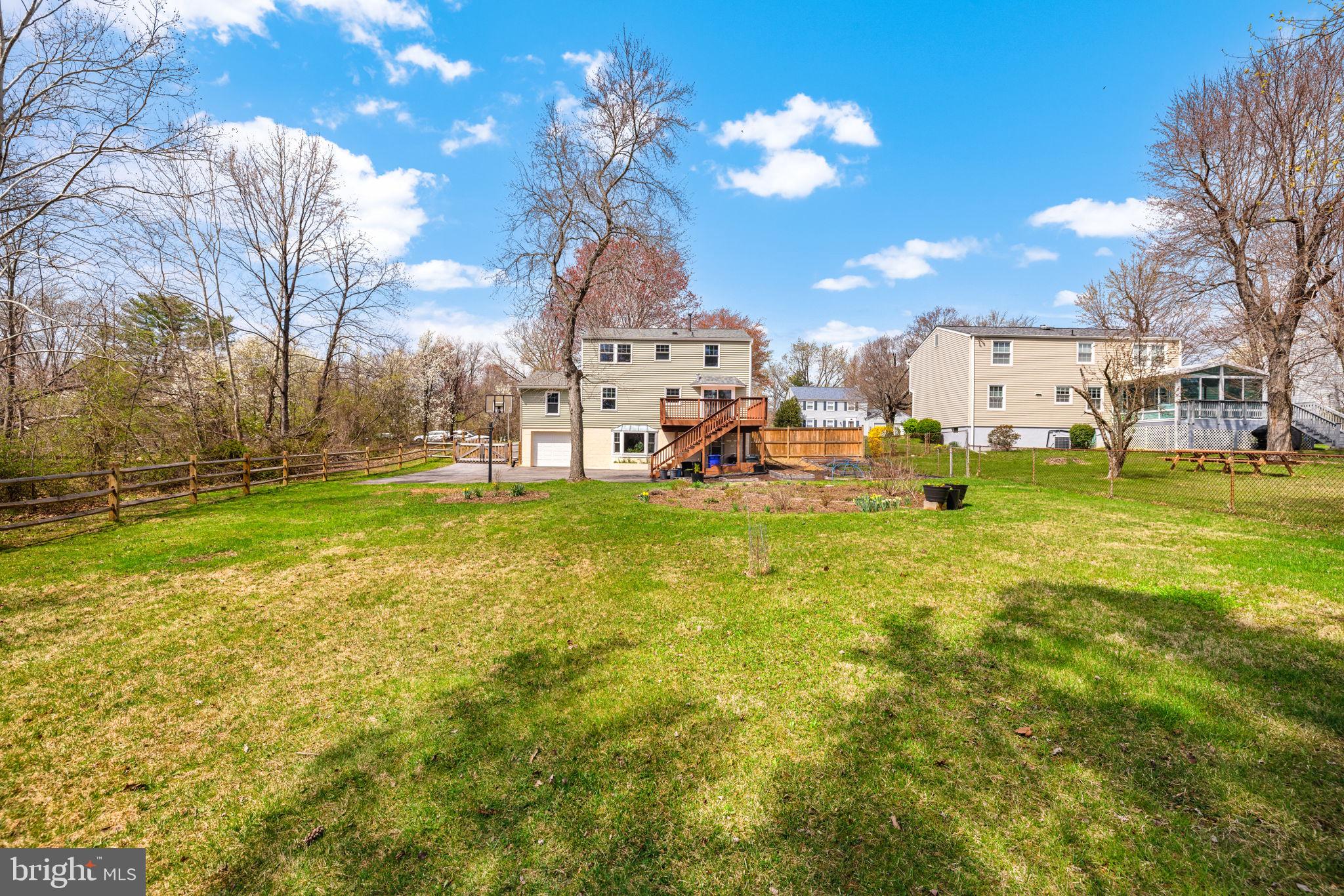 1421 COLESBERG STREET