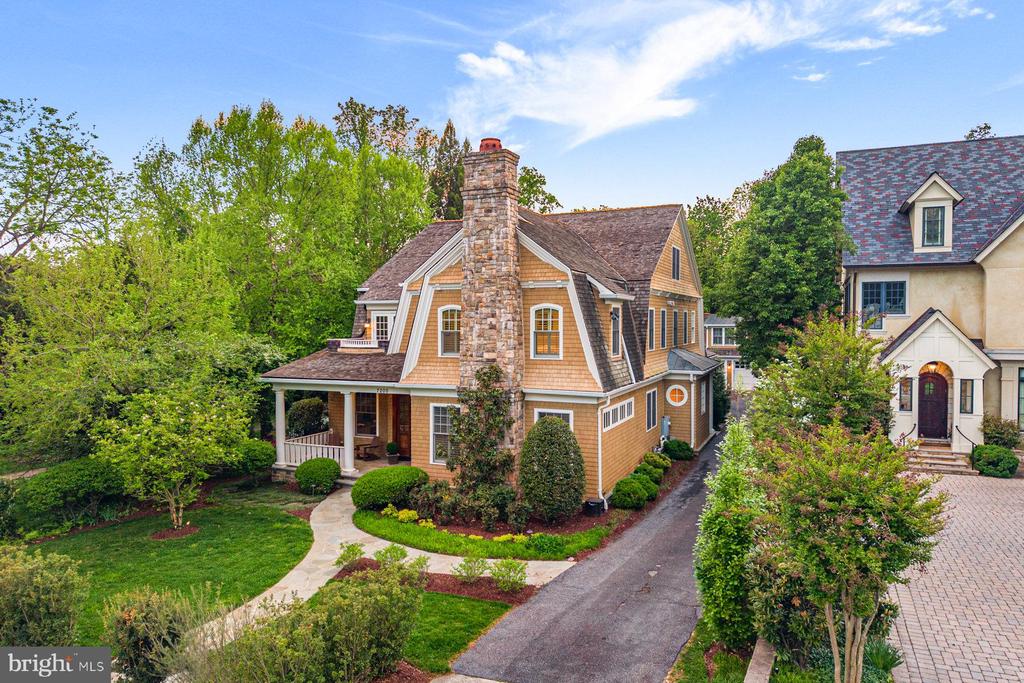 7200 FAIRFAX ROAD