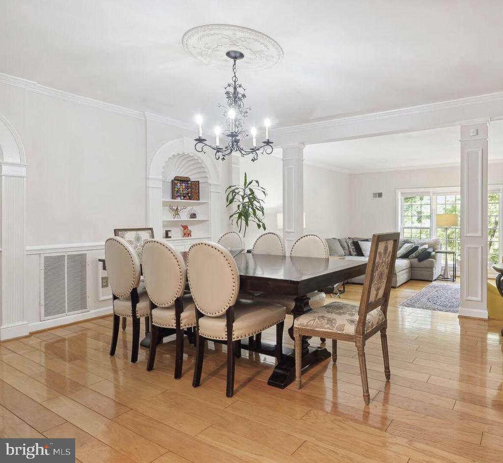 5105 WESTBARD AVENUE 6