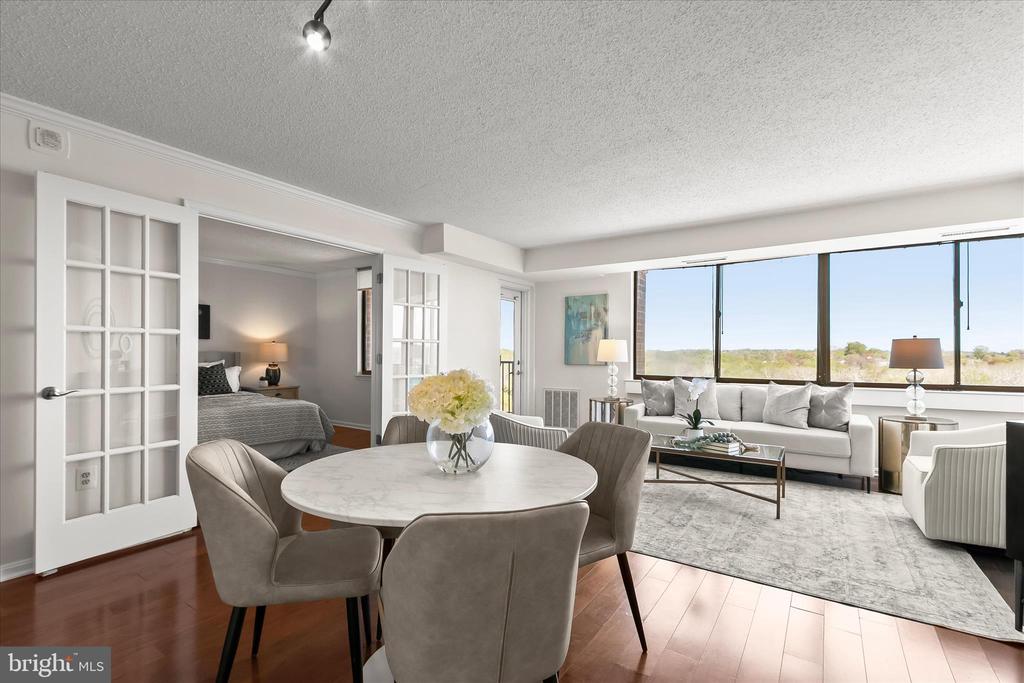 10101 GROSVENOR PLACE 1106