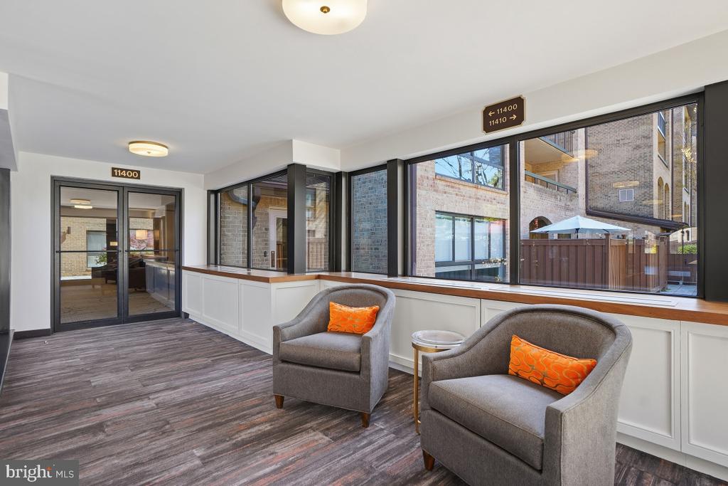 11400 STRAND DRIVE R-414