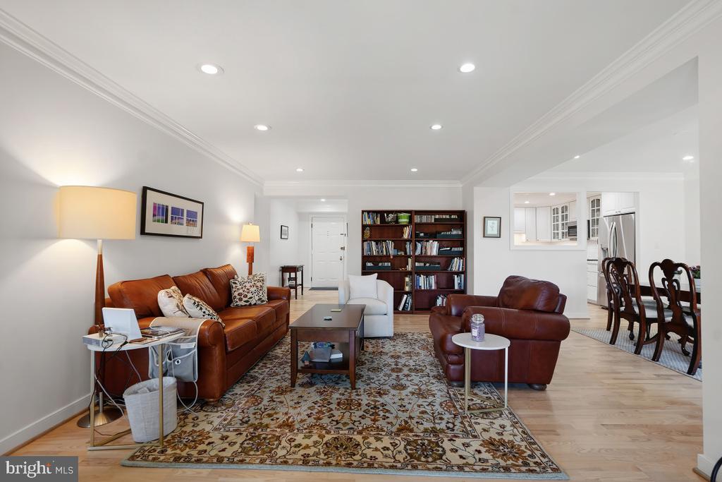 11400 STRAND DRIVE R-414