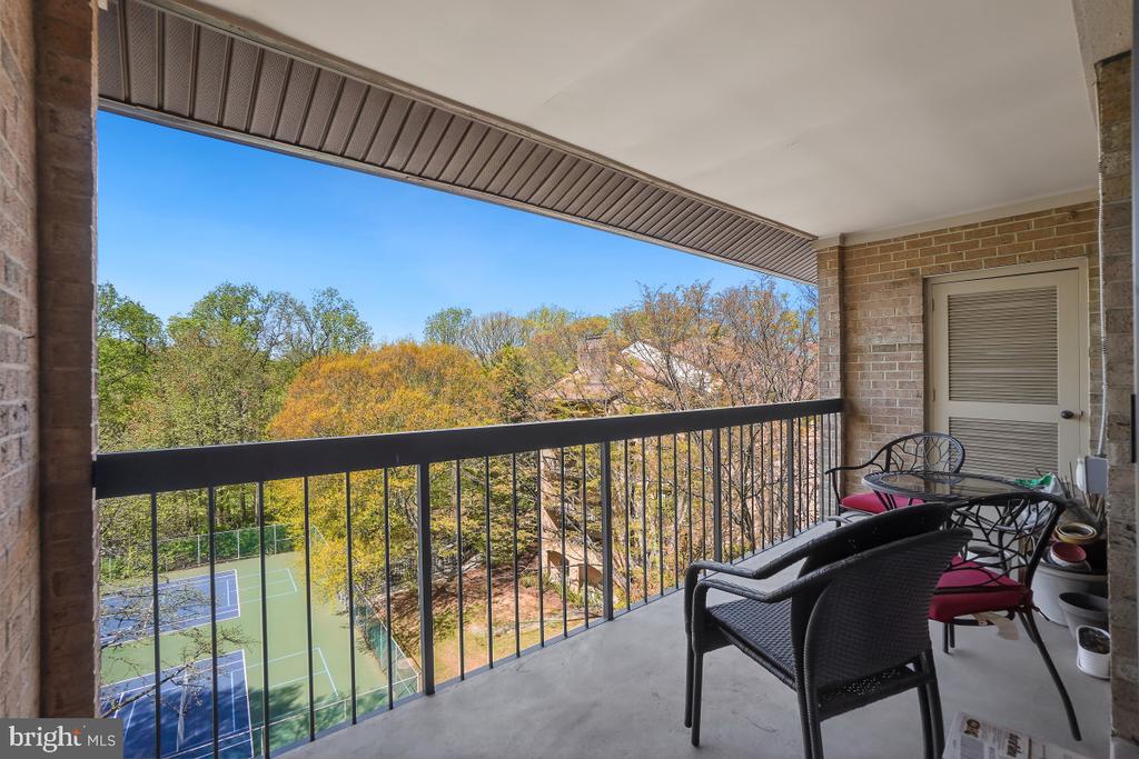 11400 STRAND DRIVE R-414