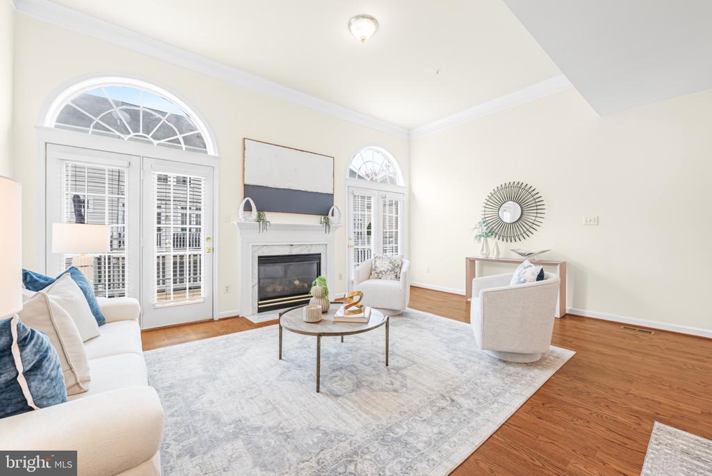 631 GATESTONE STREET