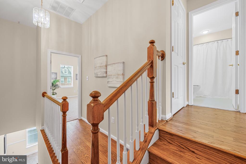 631 GATESTONE STREET