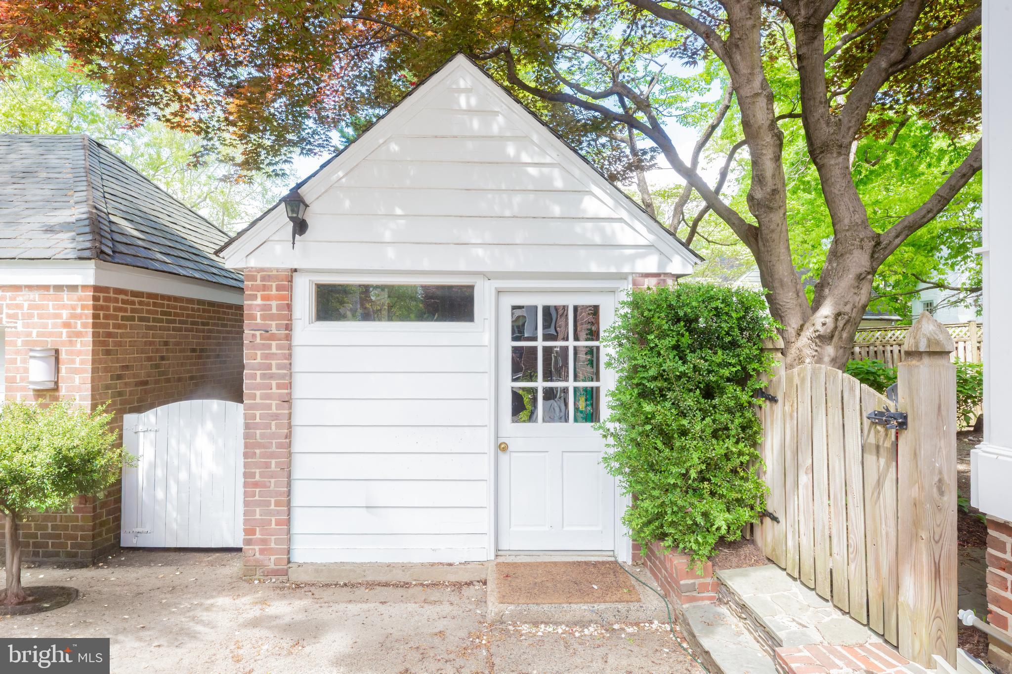 5205 ABINGDON ROAD
