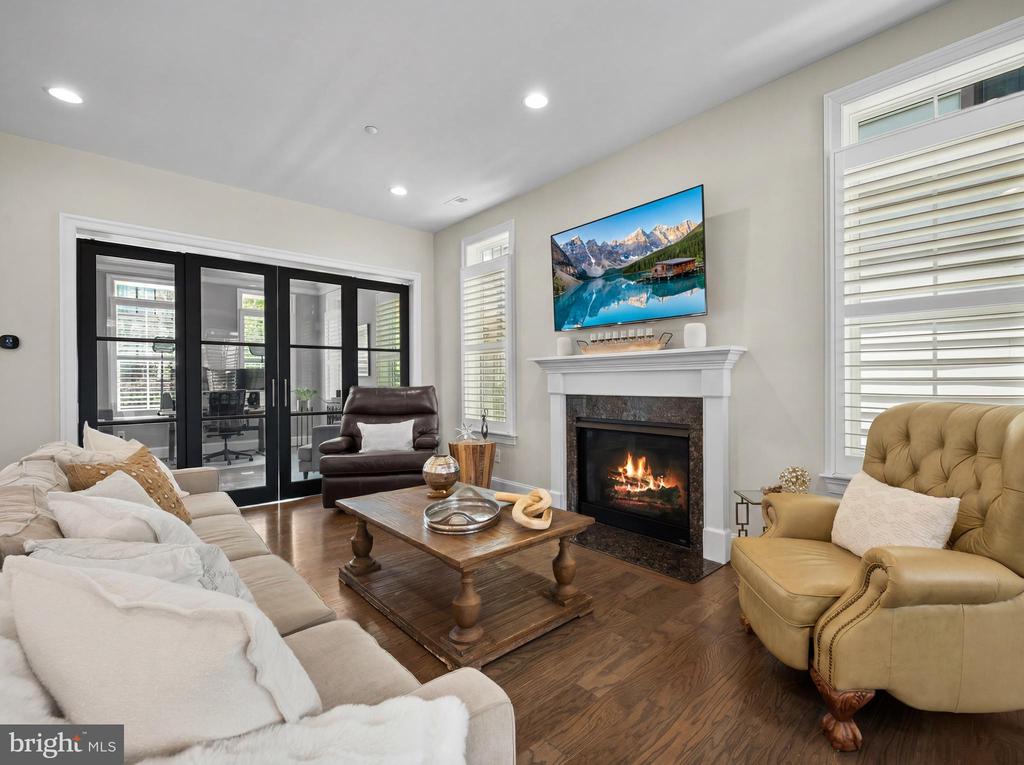 311 STRUMMER LANE