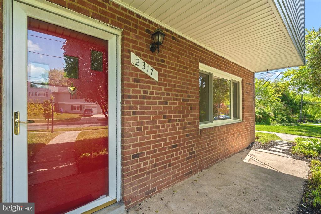 2317 ROSS ROAD