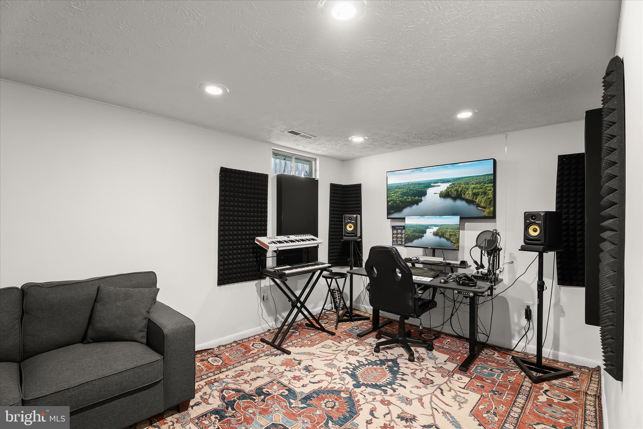 8611 KELSO TERRACE
