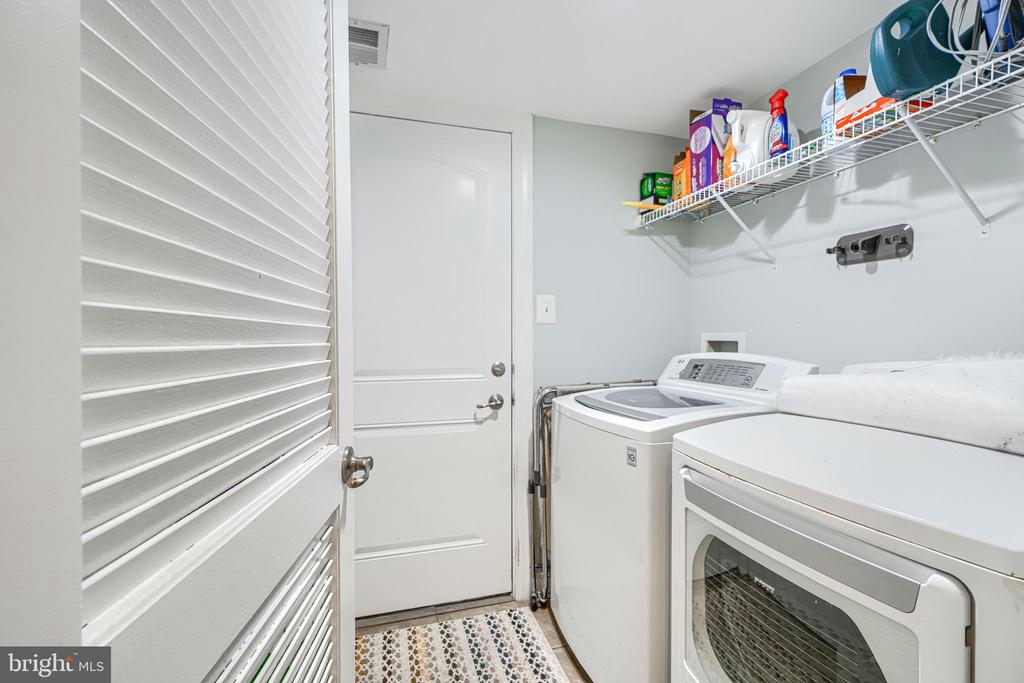 432 GRAND STREET