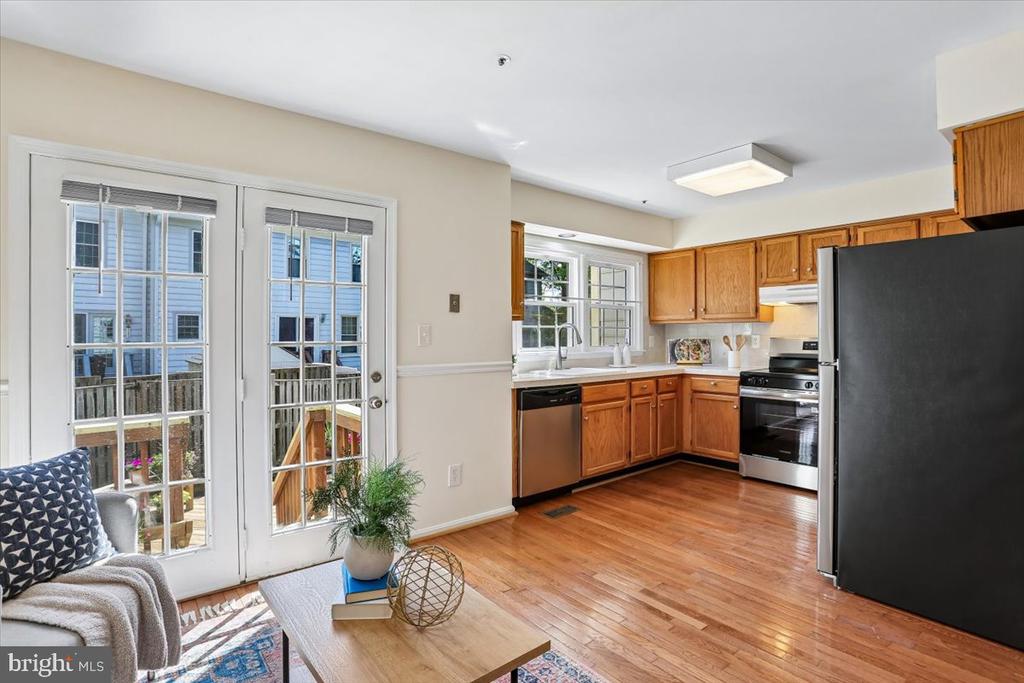 9 FOUNTAIN VALLEY COURT
