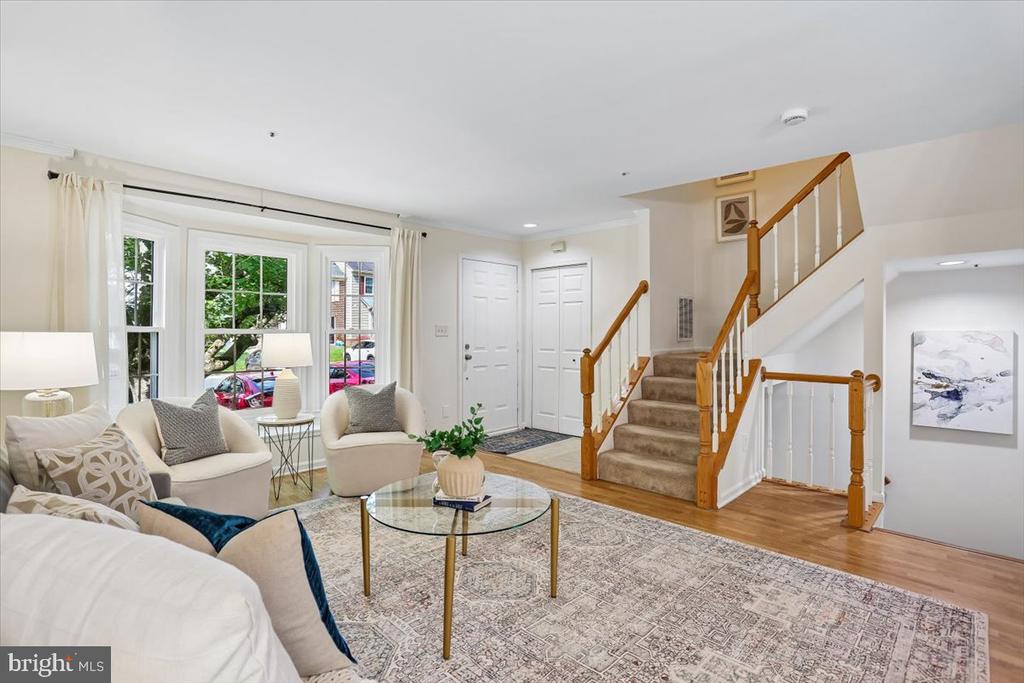 9 FOUNTAIN VALLEY COURT