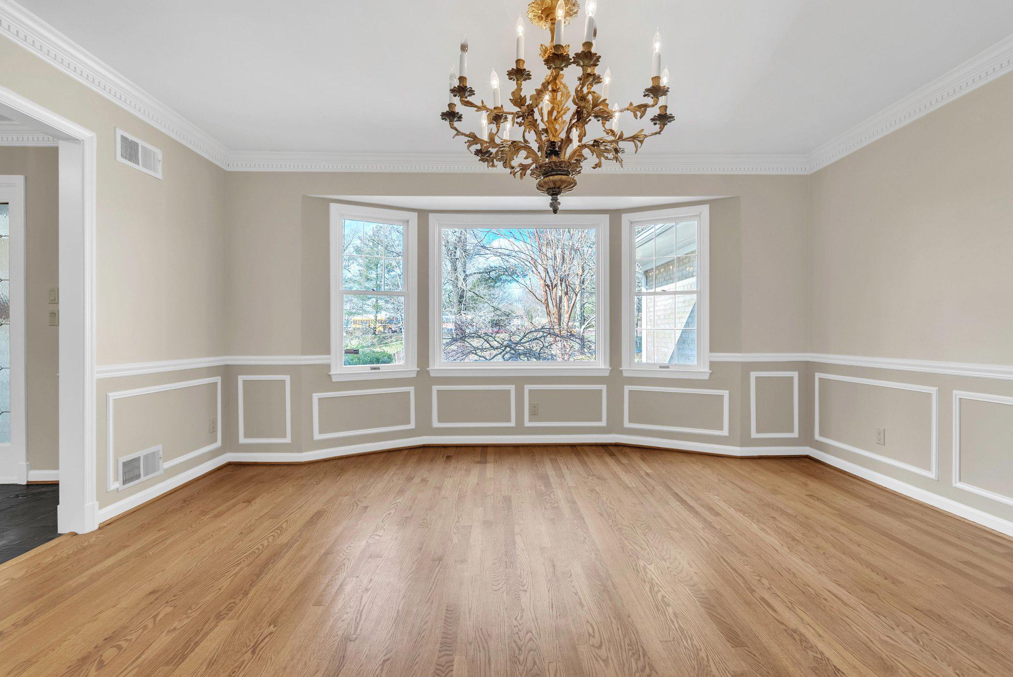 8616 CHATEAU DRIVE