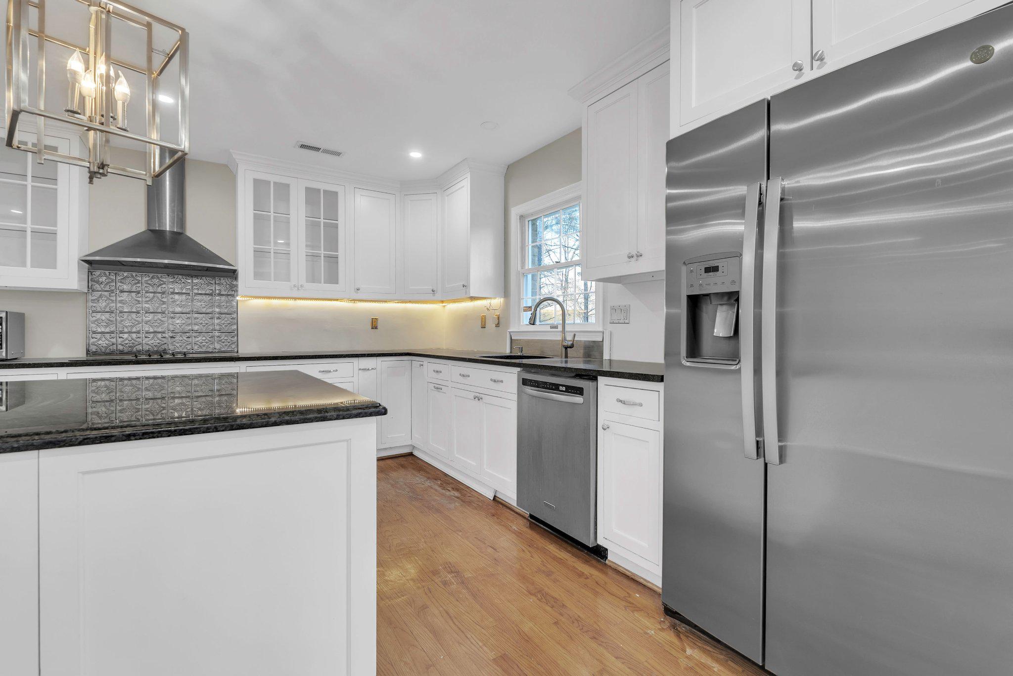 8616 CHATEAU DRIVE