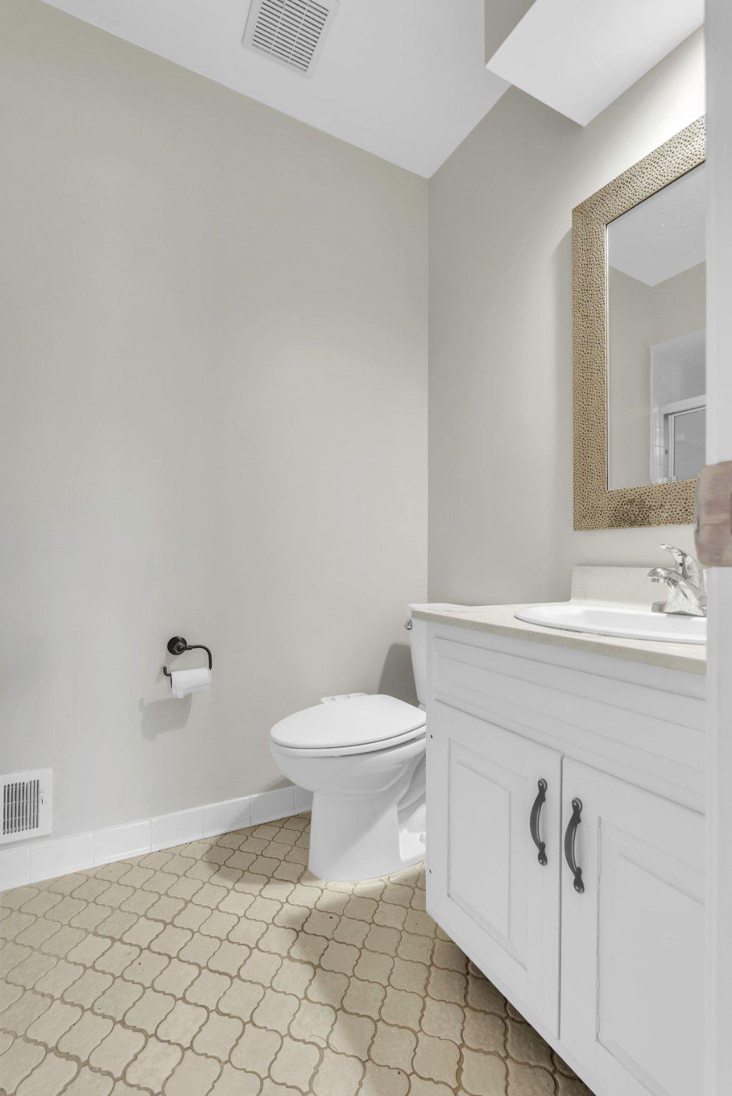 8616 CHATEAU DRIVE