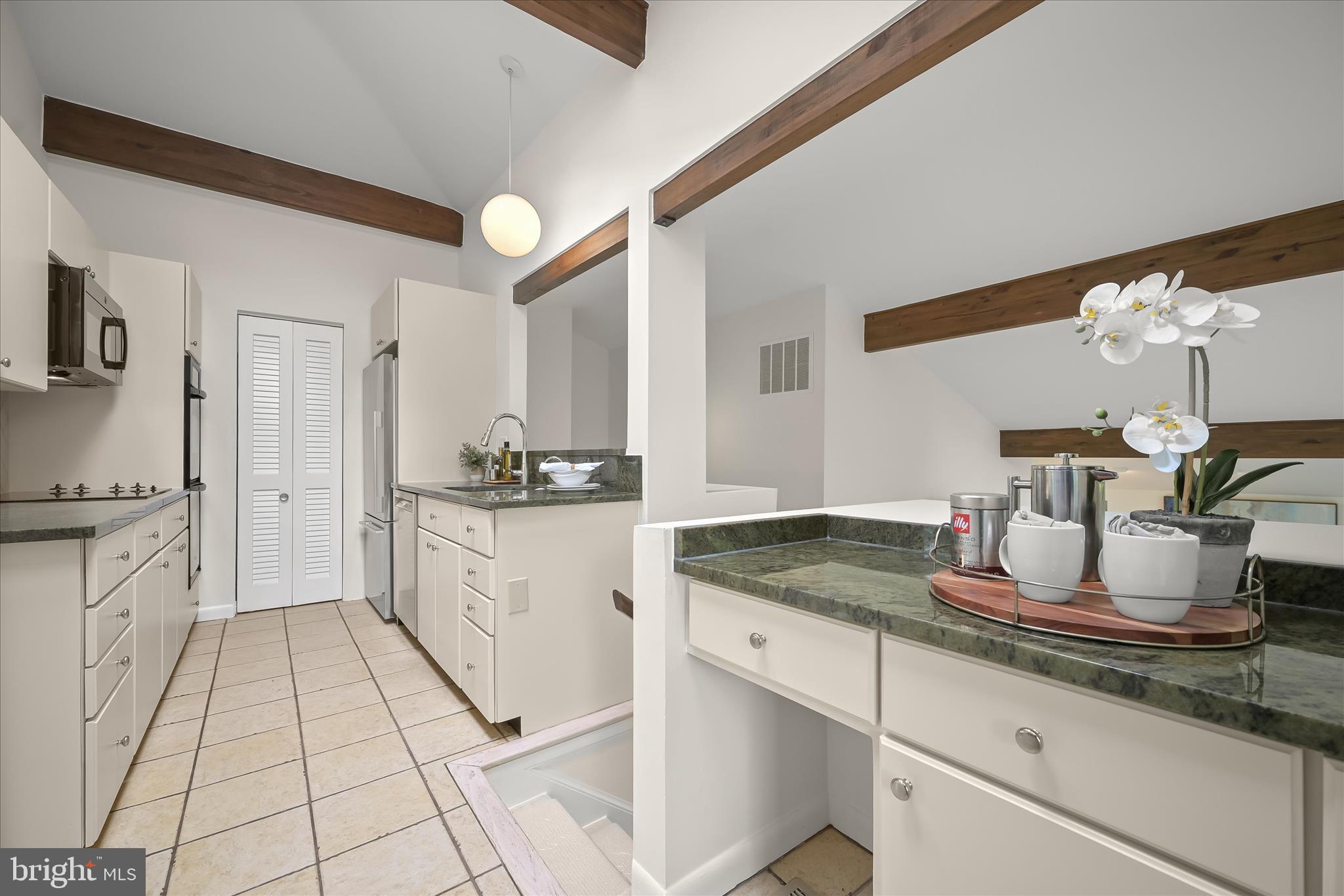 6544 WISCASSET ROAD