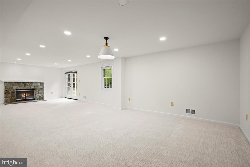 7533 PEPPERELL DRIVE