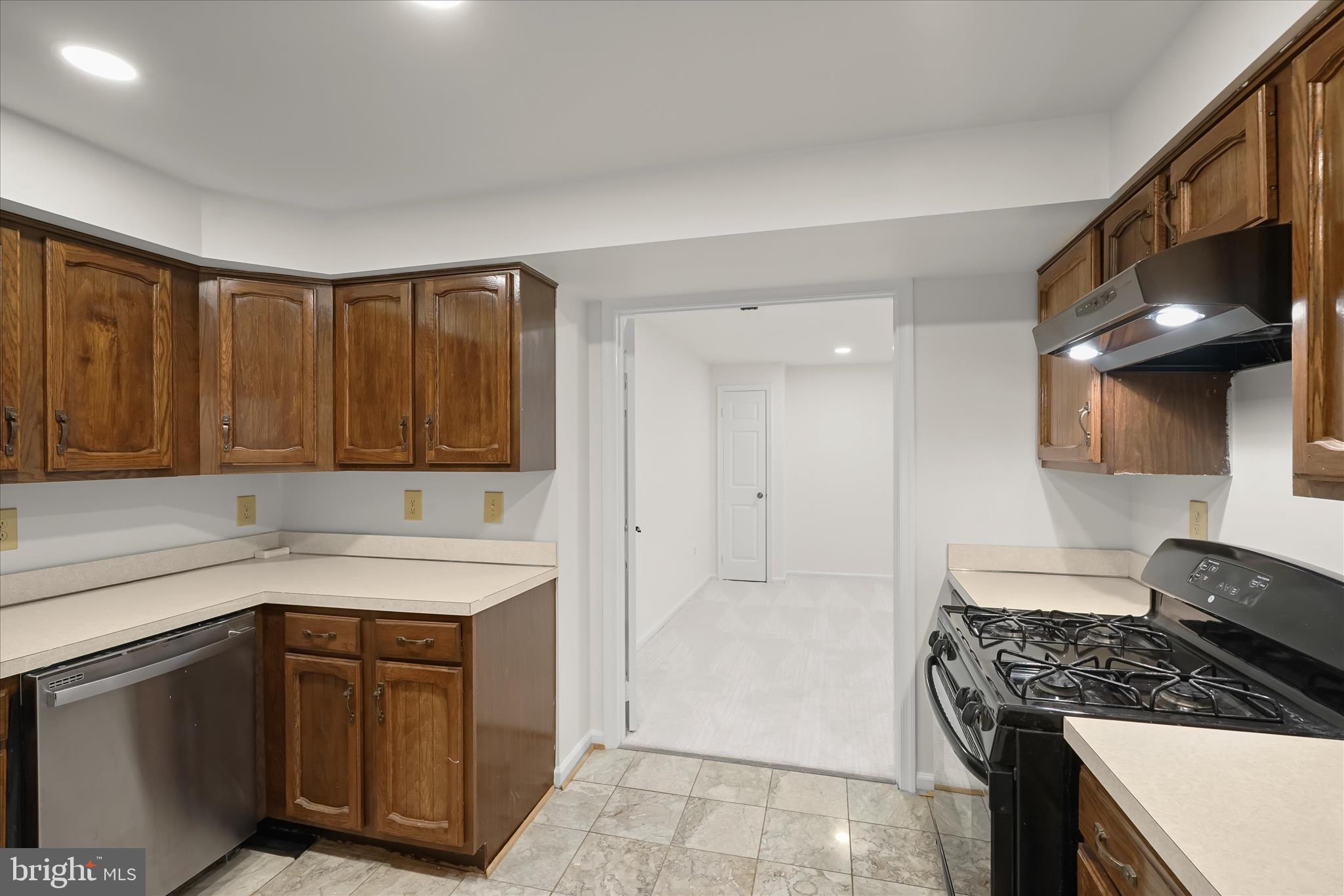 7533 PEPPERELL DRIVE