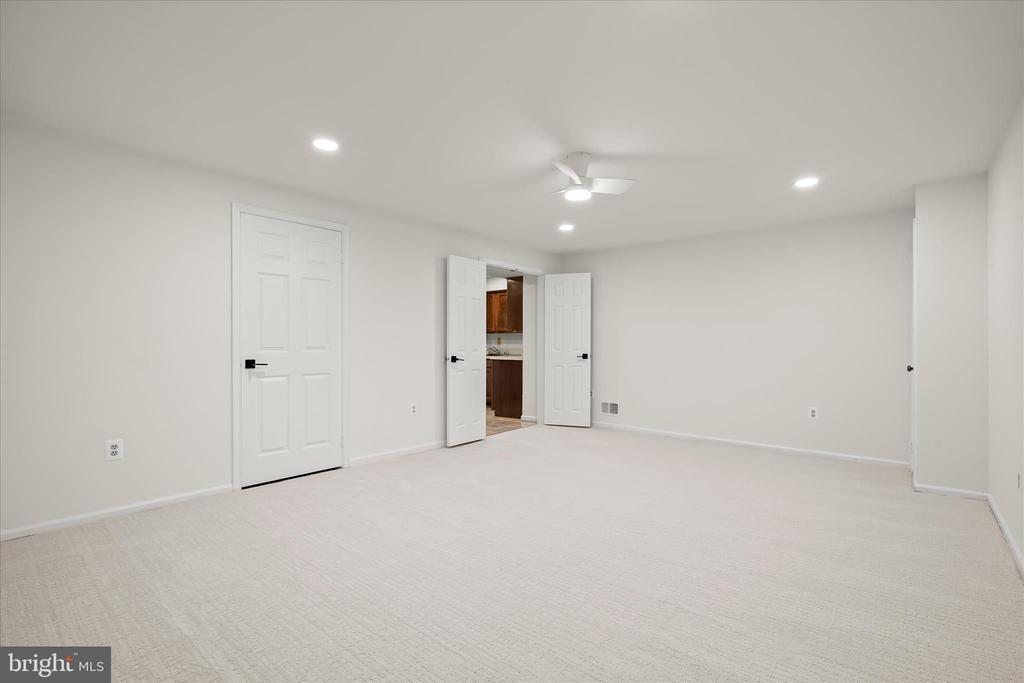 7533 PEPPERELL DRIVE