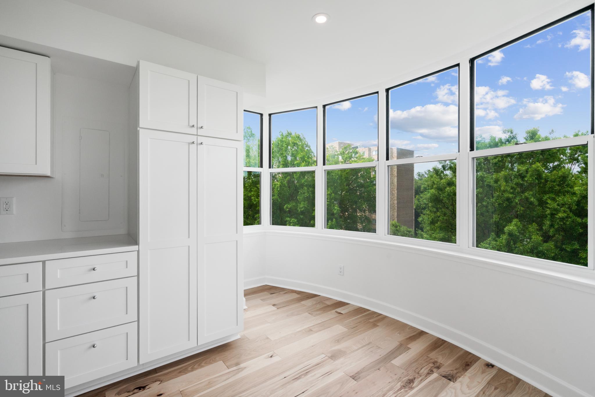 5000 BATTERY LANE 704