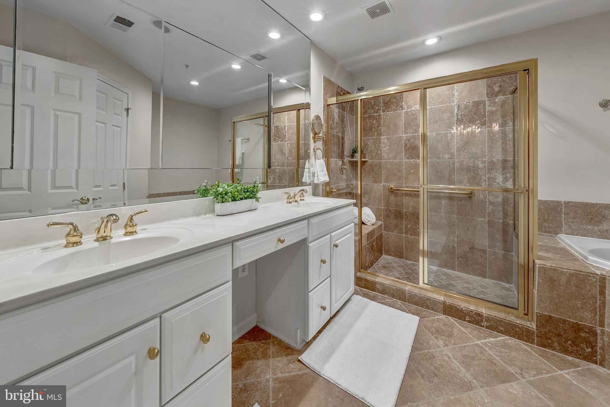 507 ROSEBUSH LANE