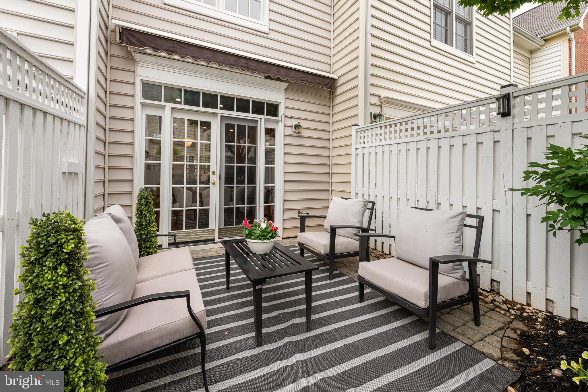 507 ROSEBUSH LANE