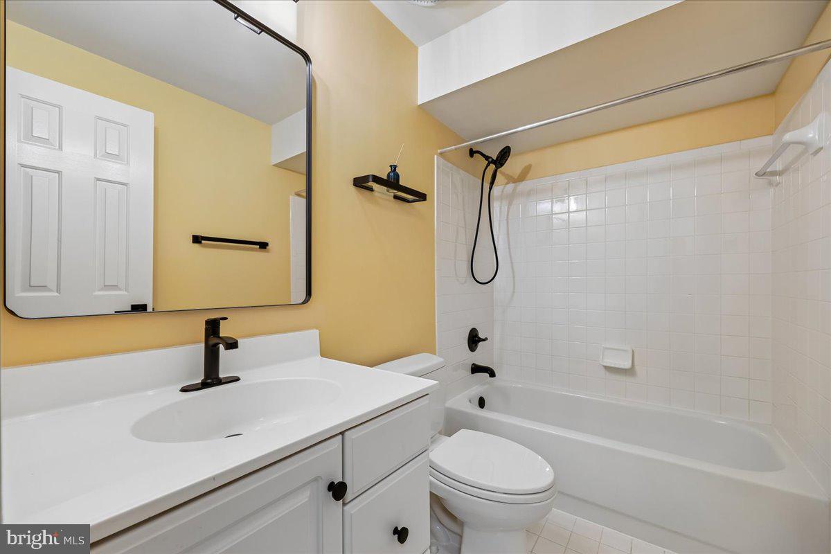 12119 RED ADMIRAL WAY