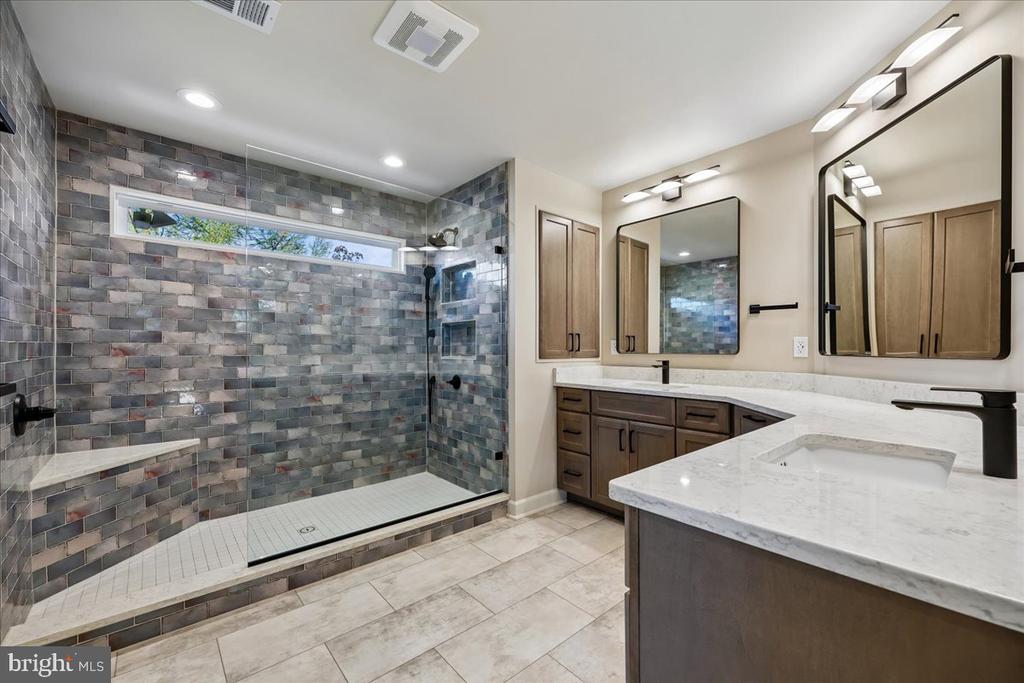 12119 RED ADMIRAL WAY