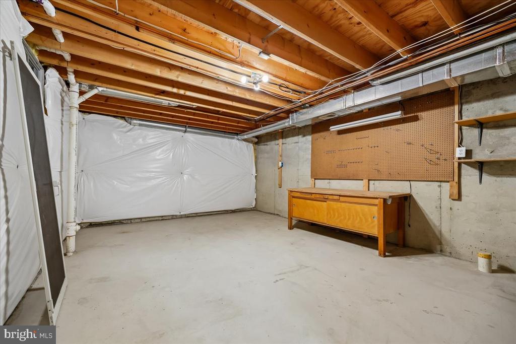 12119 RED ADMIRAL WAY