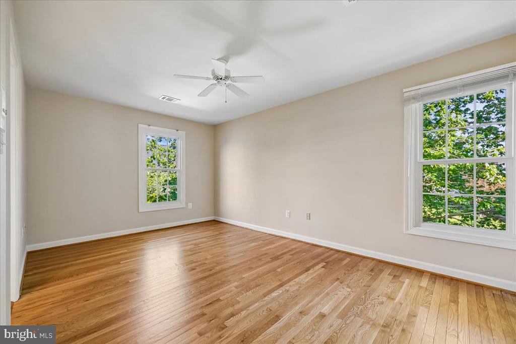 12119 RED ADMIRAL WAY