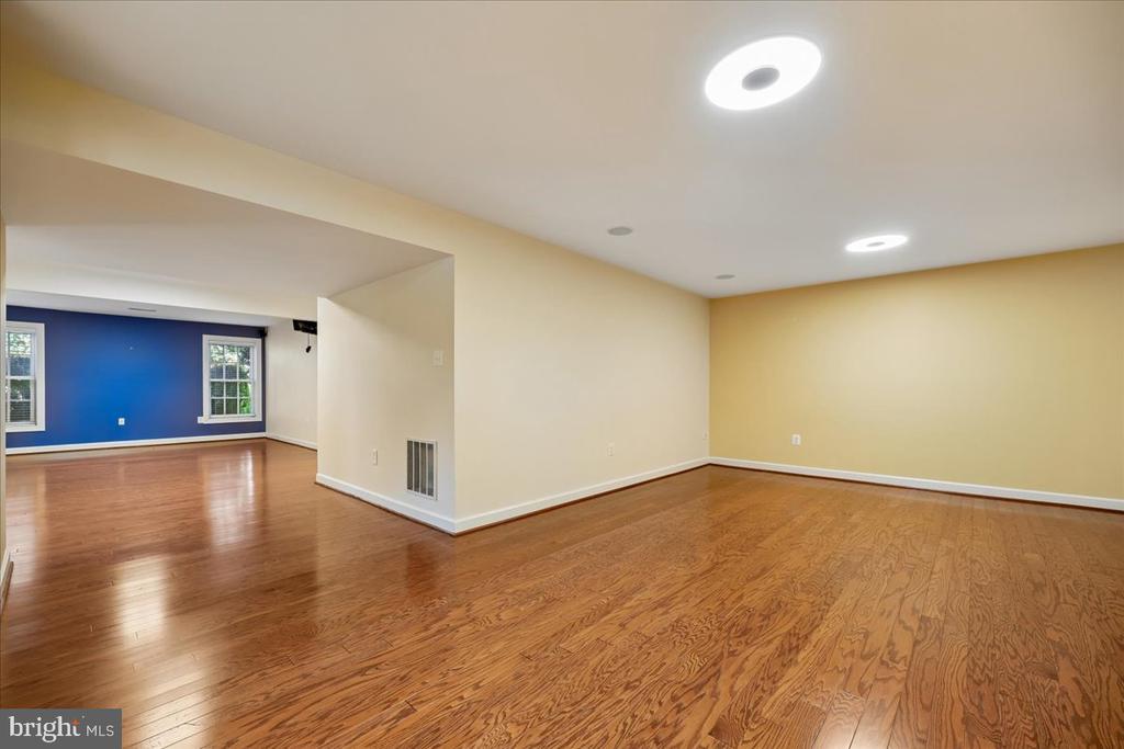 12119 RED ADMIRAL WAY