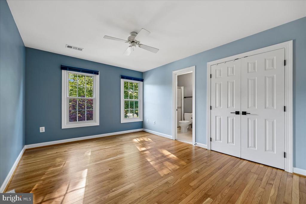 12119 RED ADMIRAL WAY