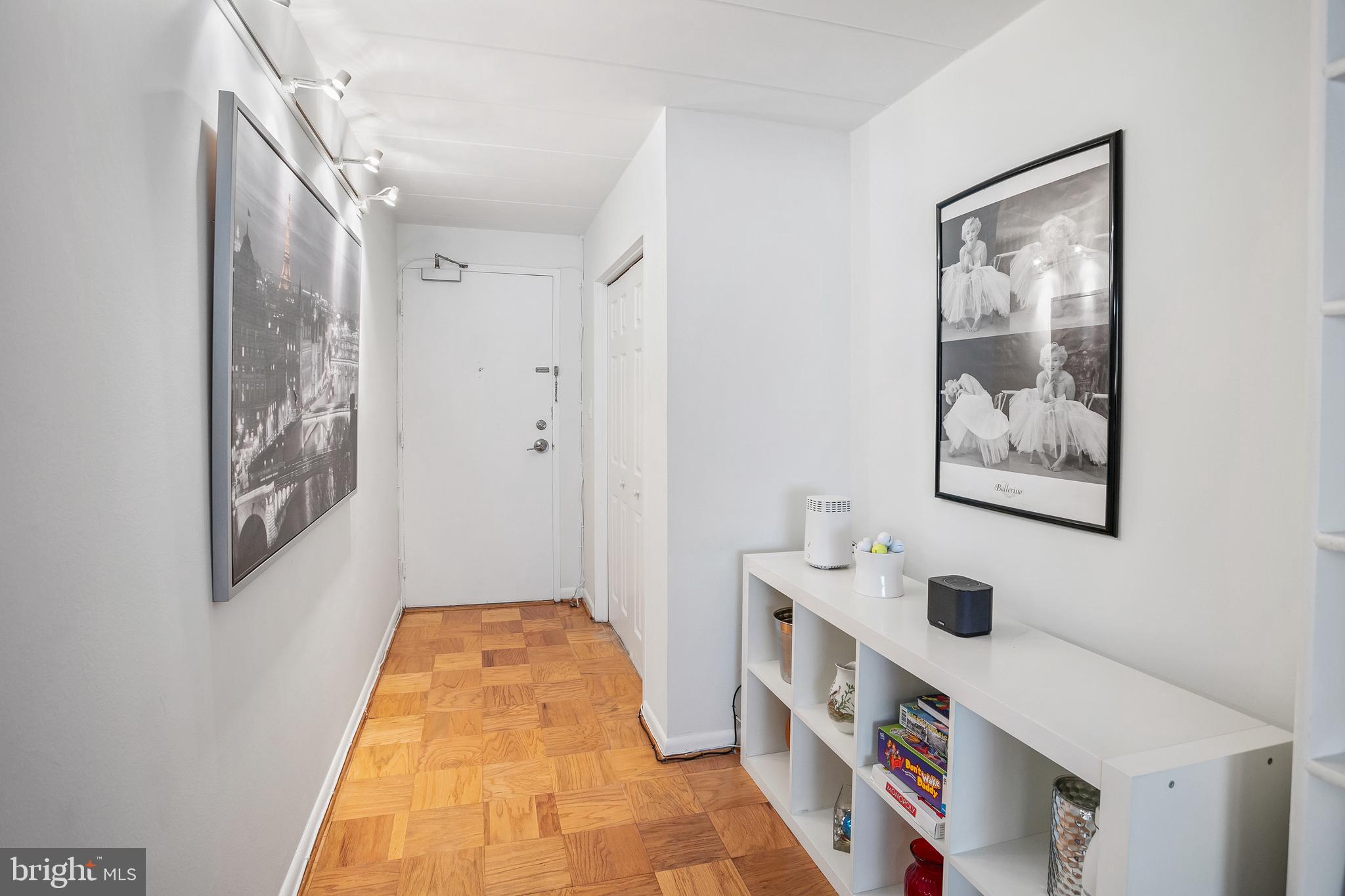 4800 CHEVY CHASE DRIVE 207