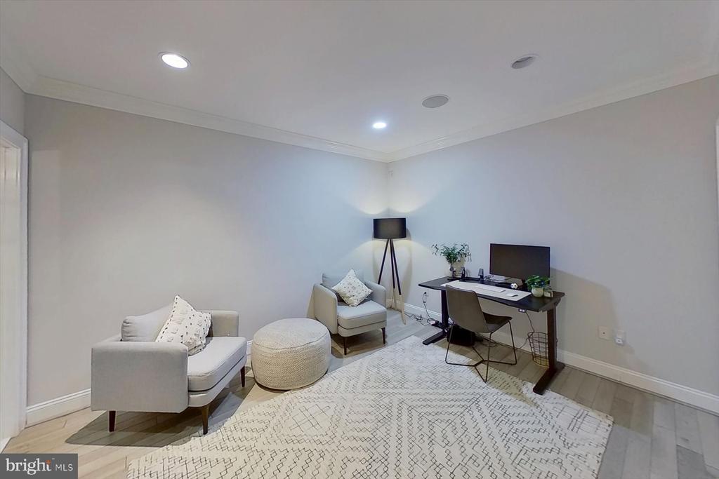 8539 RAPLEY PRESERVE CIRCLE