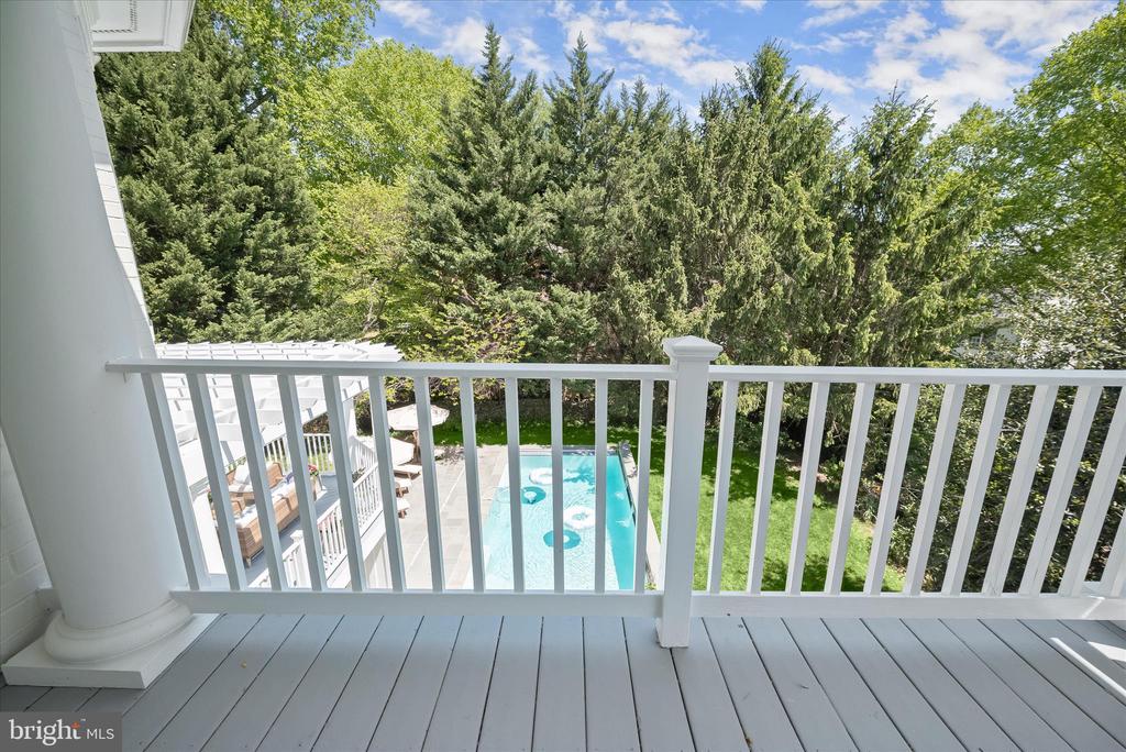 8539 RAPLEY PRESERVE CIRCLE