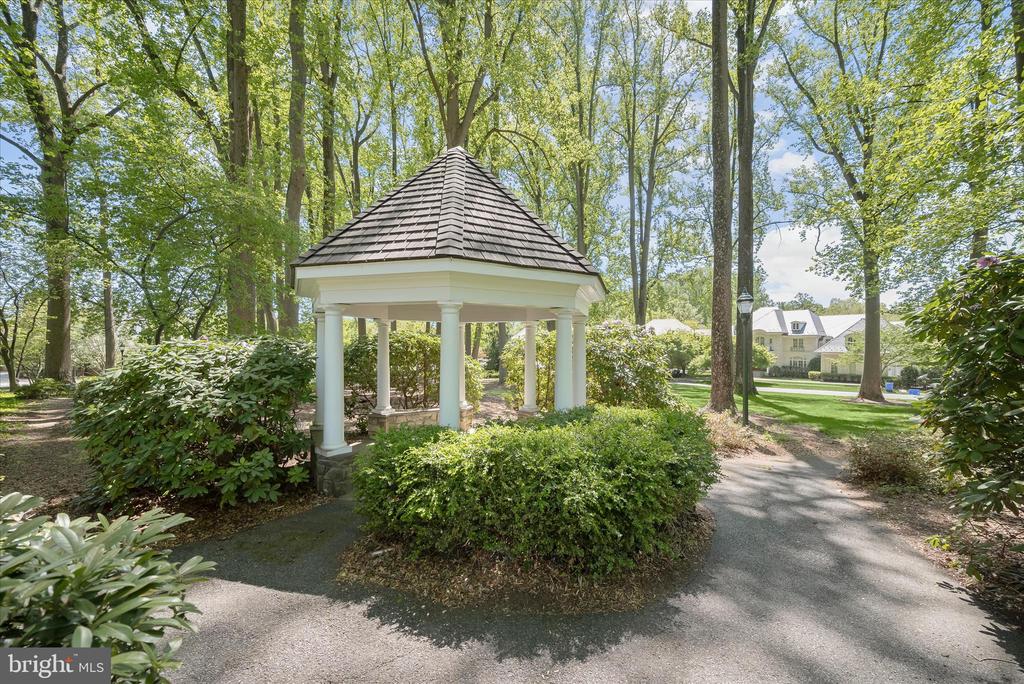 8539 RAPLEY PRESERVE CIRCLE