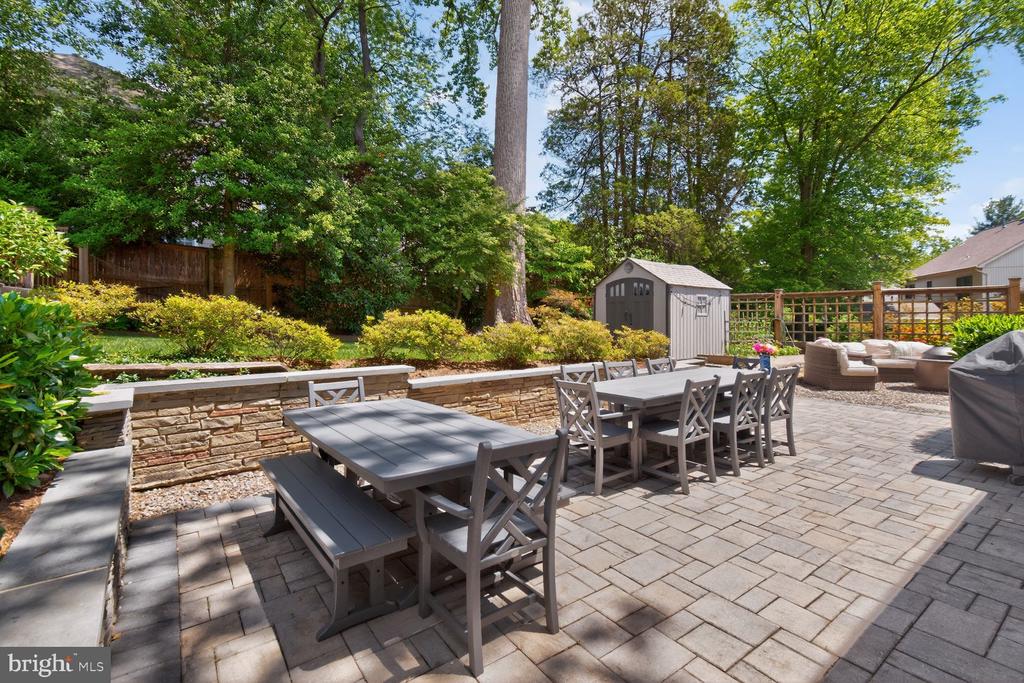 5909 MADAWASKA ROAD